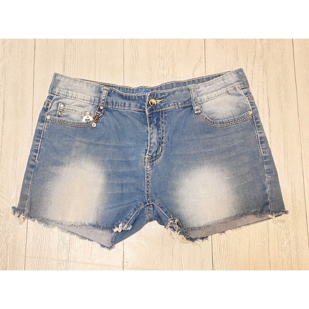 M.B.J Fashion Denim Shorts Women's Size 48 Plus Size Y2K Distressed Jean Shorts